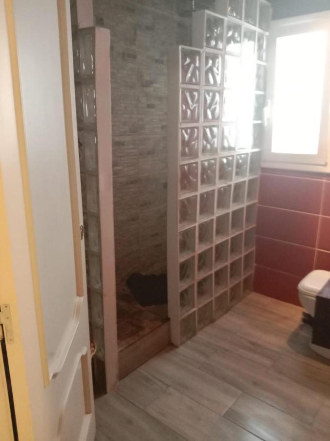 Habitacion Privada Tarragona Con Cocina Salon Y Terraza Piso Compartido المظهر الخارجي الصورة